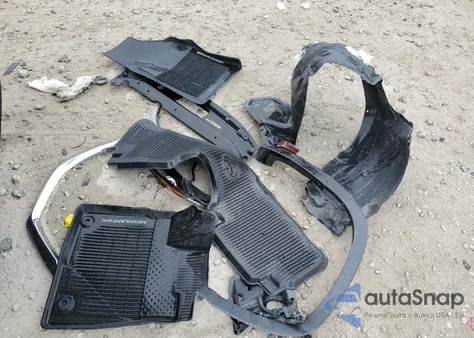 2018 Toyota Highlander Limited z USA, uszkodzony, nr VIN 5TDDZRFH1JS827805